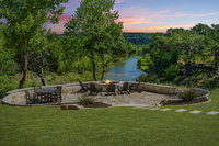 2 Creeks Accommodation Seattle