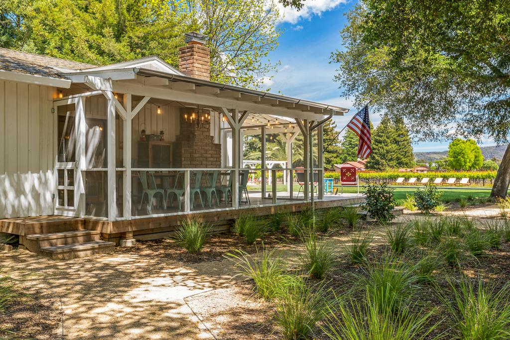 21007 Broadway Home - thumb 3