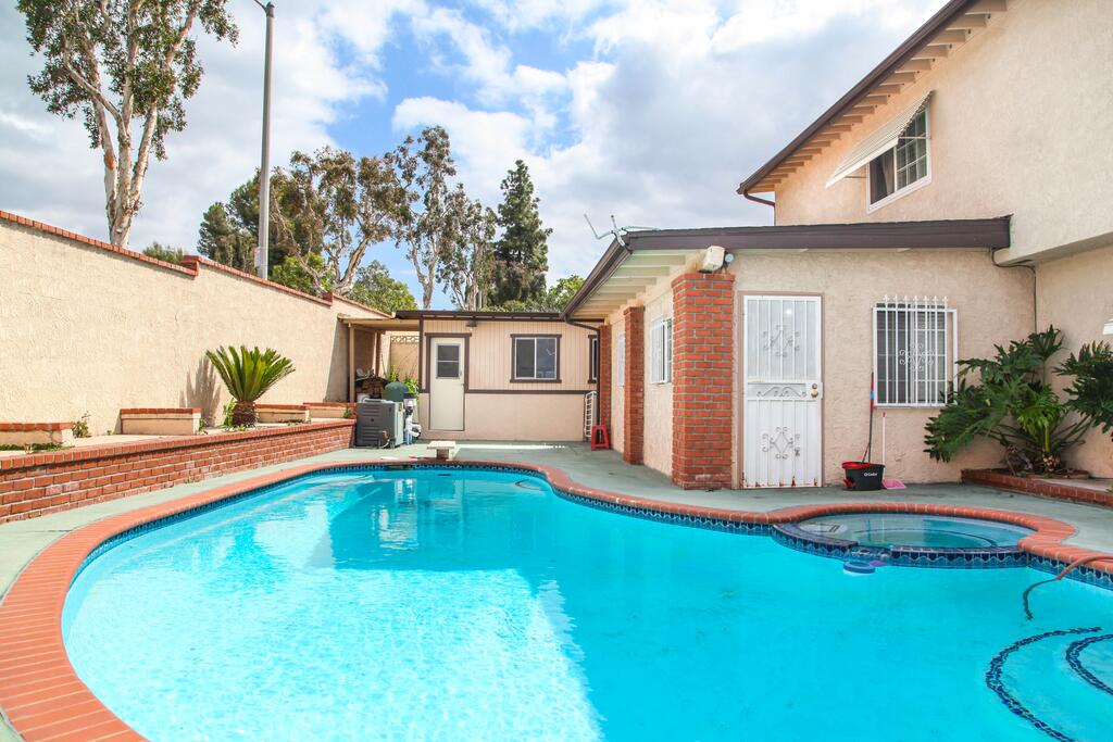 2270 Bolanos - thumb 1