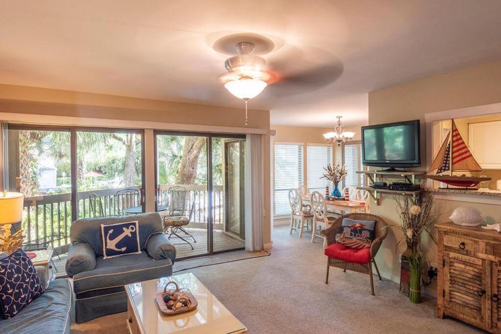 2376 Lighthouse Tennis - thumb 0