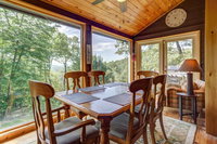 3 Bed 2 Bath Vacation home in Blue Ridge Accommodation Seattle