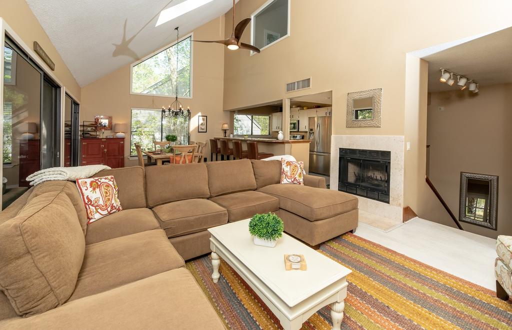 3 Night Heron Lakeside - thumb 2