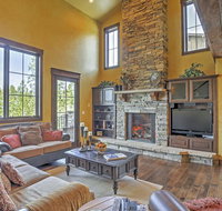 4BR Fraser Townhome with Private DeckMountain Views - Accommodation Seattle
