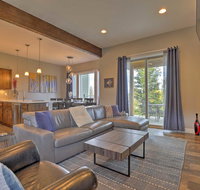 4Mi to Winter Park-Townhome with Private Hot Tub - Accommodation Seattle