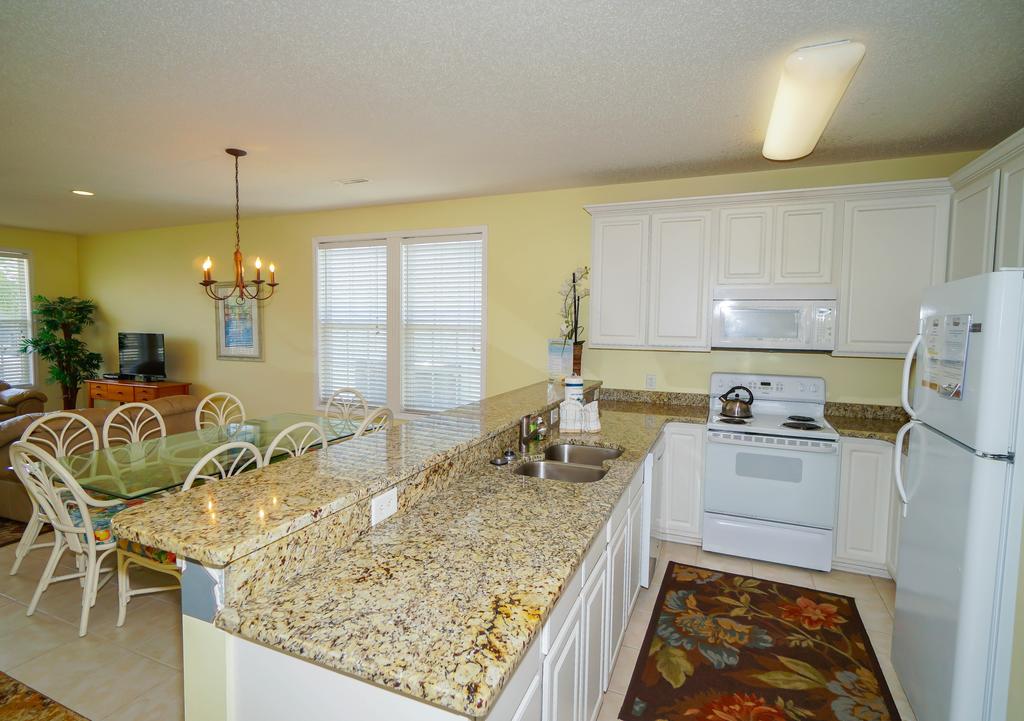 99 Bananas Vacation Rental - thumb 2