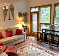 Apartment 61SW Condo near Skiing and Hiking - Accommodation Seattle