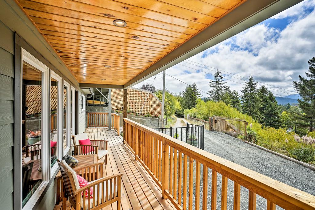 Arcata Area Home With Courtyard, 10 Mi To Coast - thumb 1