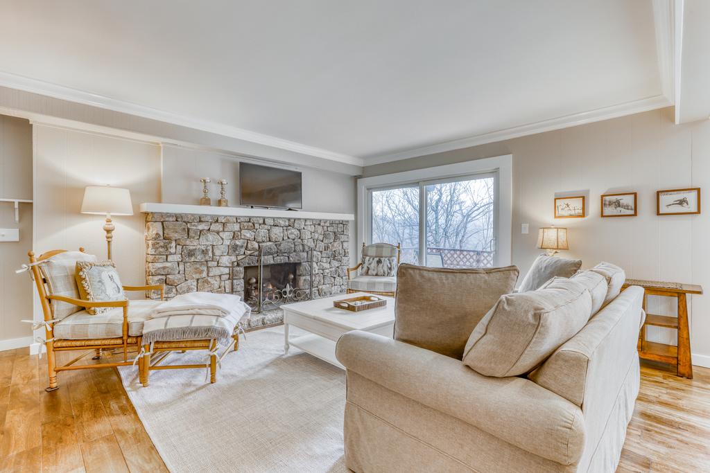 Bee Branch 07 - thumb 1