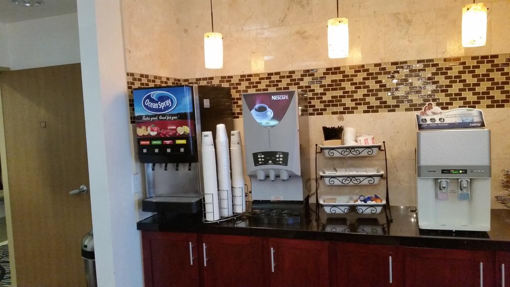 Best Western Roanoke Inn & Suites - thumb 1