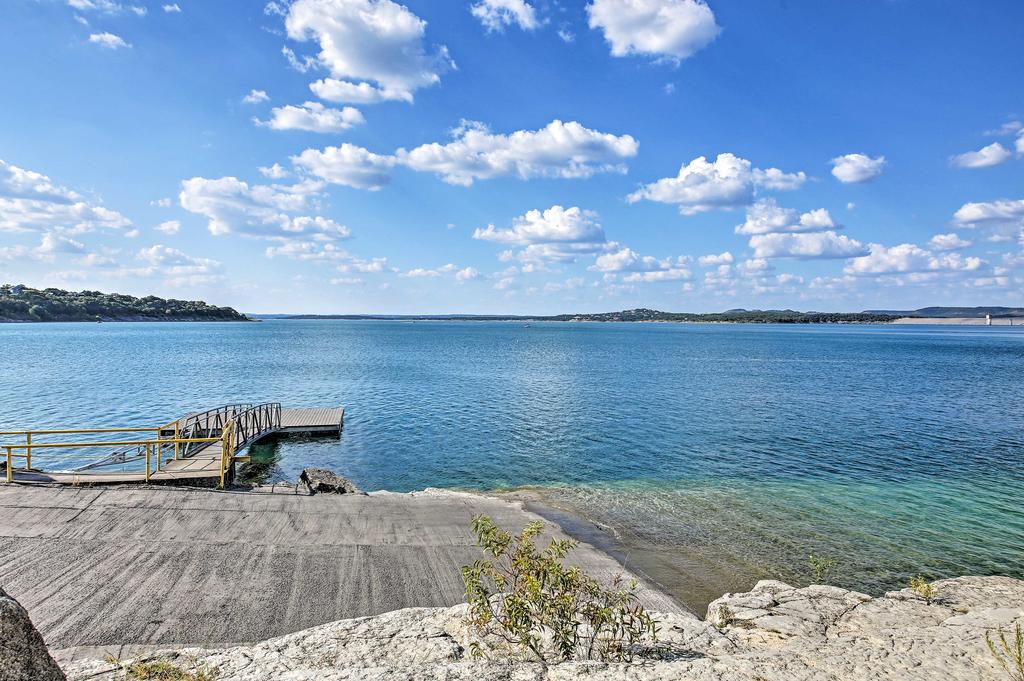 Canyon Lake House With Hot Tub, Deck, Lake View - thumb 1