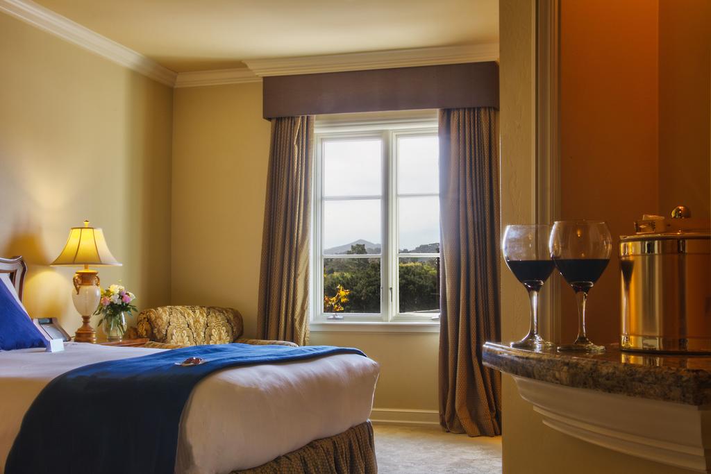 Carlton Hotel - thumb 3