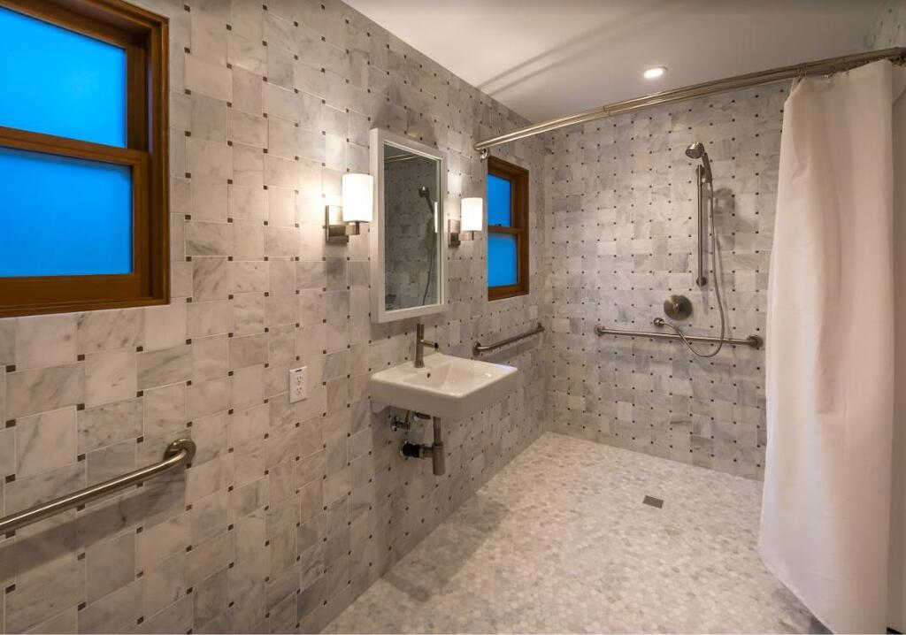 Cedar Crest - Sparrow Cottage 1 - thumb 2