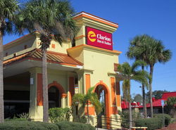 Clarion Inn & Suites Kissimmee-Lake Buena Vista South