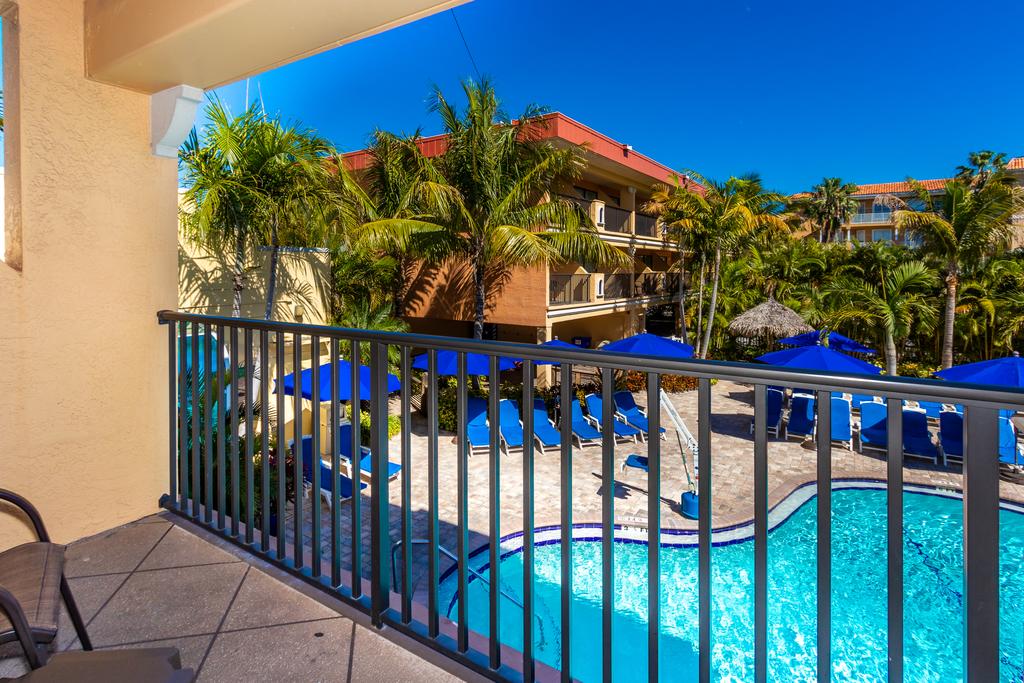 Coconut Cove All Suite Hotel - thumb 3