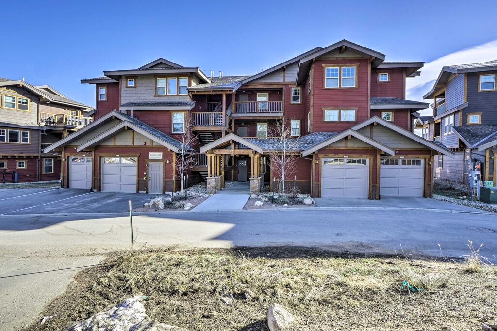 Condo With Hot Tub & Mtn View Less Than 6Mi To Winter PK - thumb 1