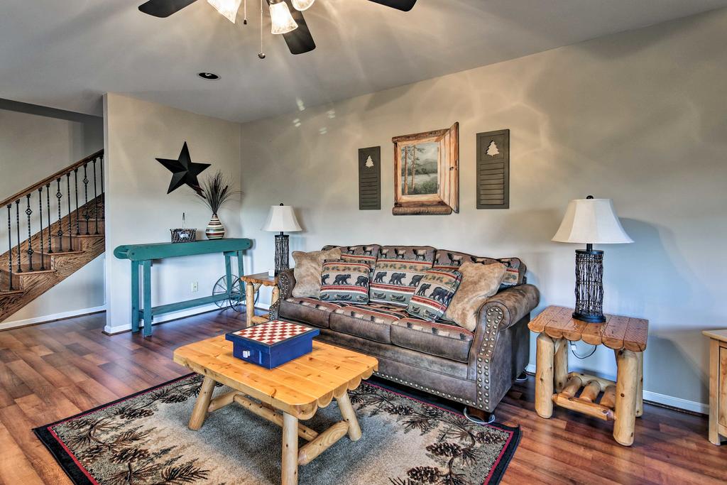 Cozy Burnsville Family Home In National Forest - thumb 3