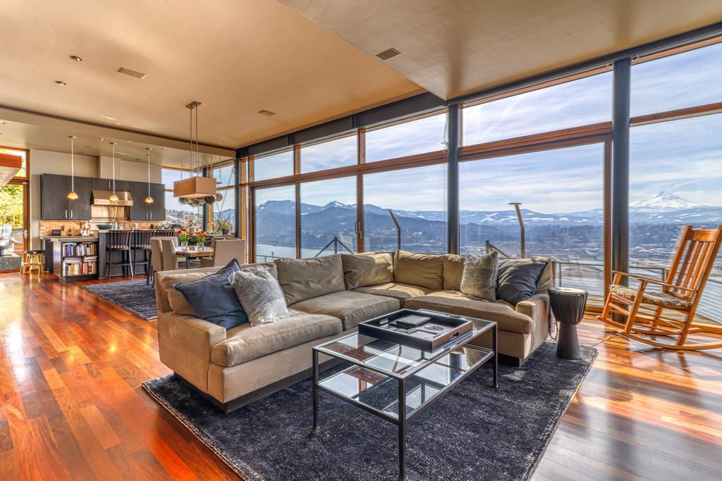 Dogwood On The Bluff - thumb 3