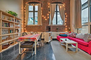 Downtown Seattle Loft - Walk To Pike Place And More!