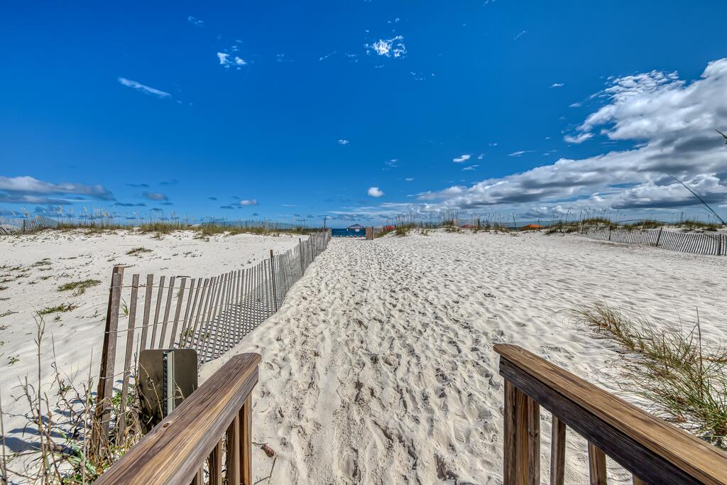 Gulf Village - thumb 2