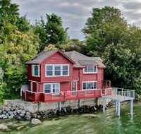 Heron House on the Cove - Accommodation Seattle