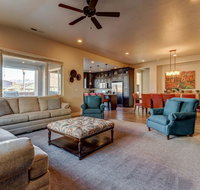 Hidden Treasure Paradise Village 15 - Accommodation Seattle