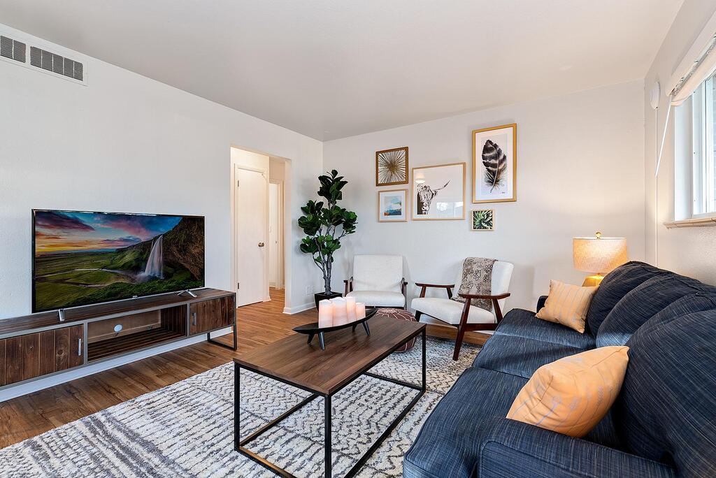 Hideout Near Old Town - Free Bikes!! - thumb 1