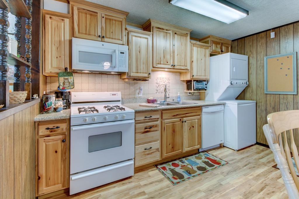 Hillcrest Retreat - thumb 3