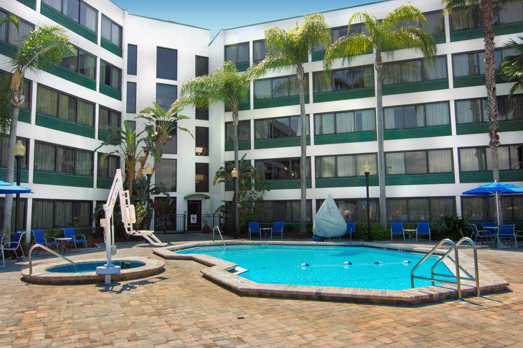 Holiday Inn St. Petersburg N - Clearwater - thumb 3