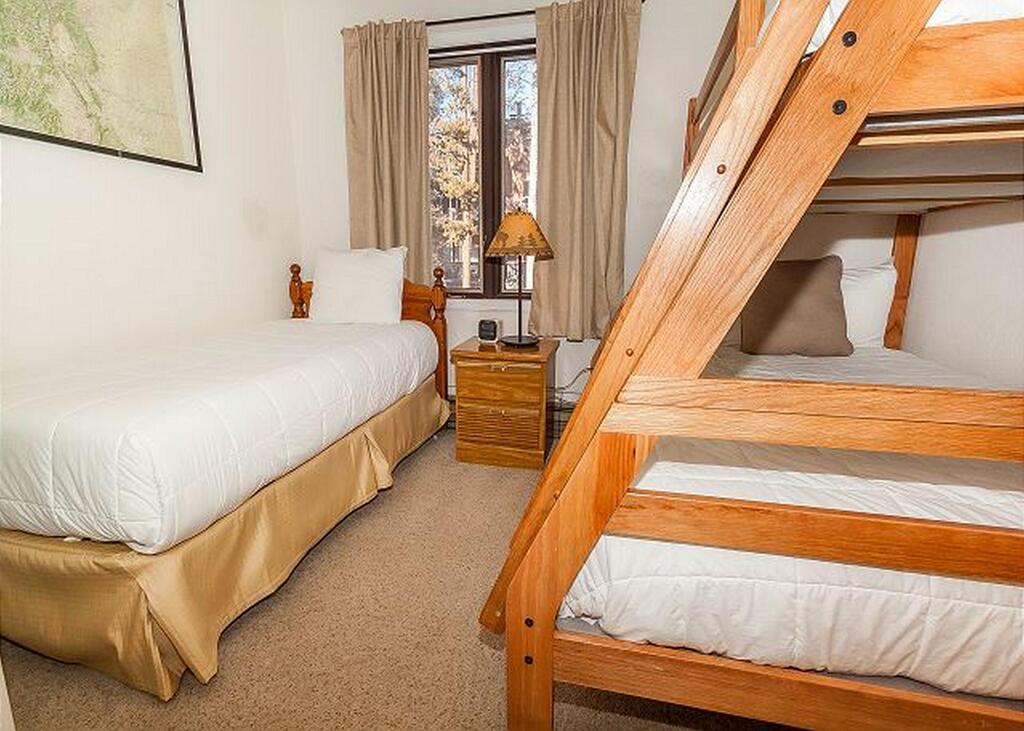 Key Condo By Summit County Mountain Retreats - thumb 3