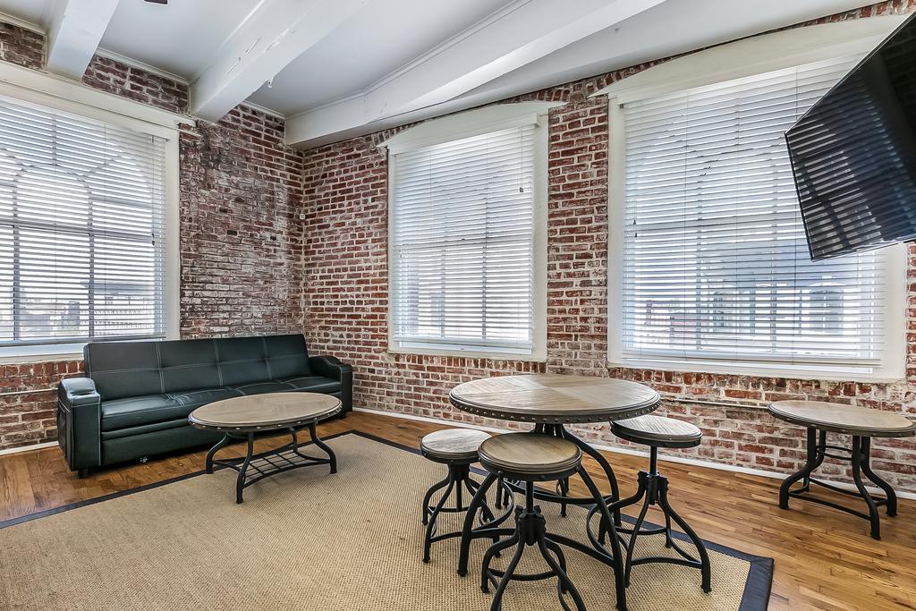 Luxury Condos Close To Art & Culture NOLA - thumb 3