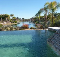 Luxury on the Lake Rancho Mirage - Accommodation Seattle