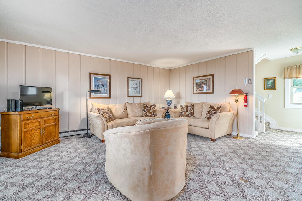 Mariah Circle E-19 - thumb 0