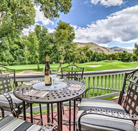 Modern Dalton Ranch Golf Club Home with Mtn View - Accommodation Seattle