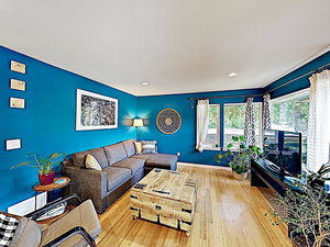 New Listing! Stylish Retreat Near Trendy Ballard Home