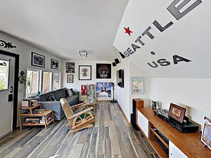 New Listing!  Easy Street Beach House On Alki Cottage