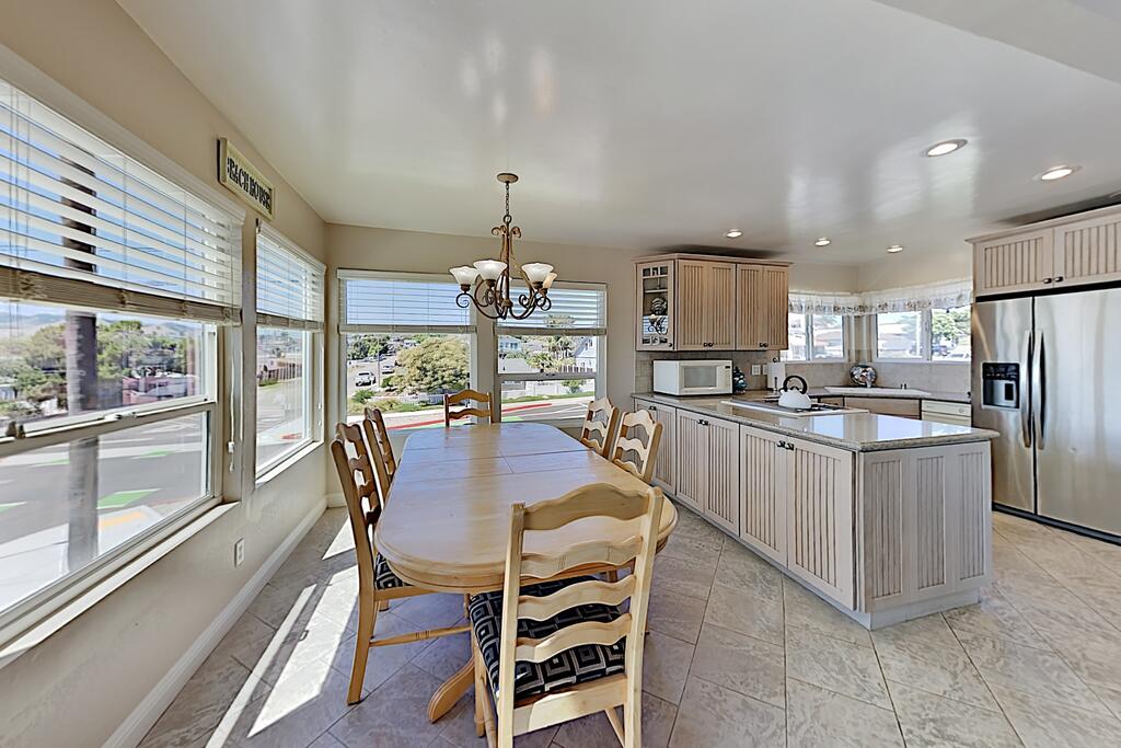 Ocean-View Retreat: Deck & Game Room, Near Beach! Home - thumb 1