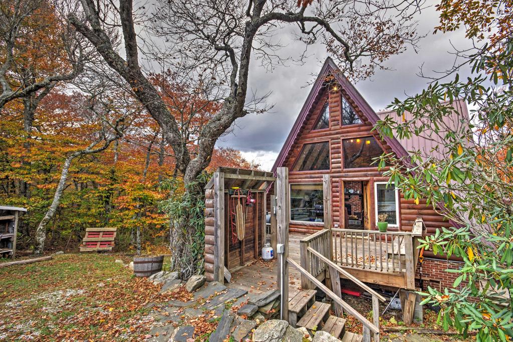 Peaceful Slopeside Beech Mountain Cabin With Hot Tub! - thumb 0