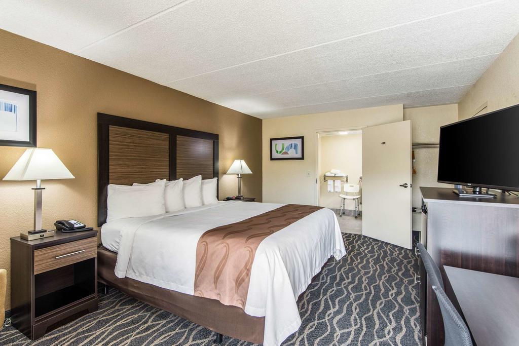 Quality Inn - thumb 3