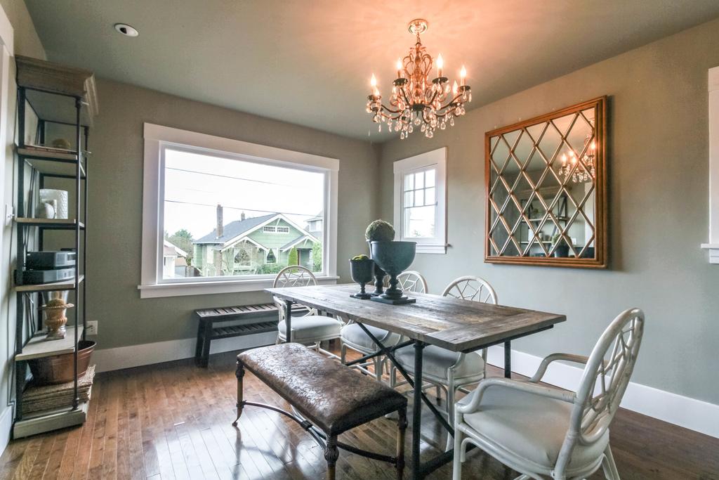 Queen Anne Delight - thumb 3