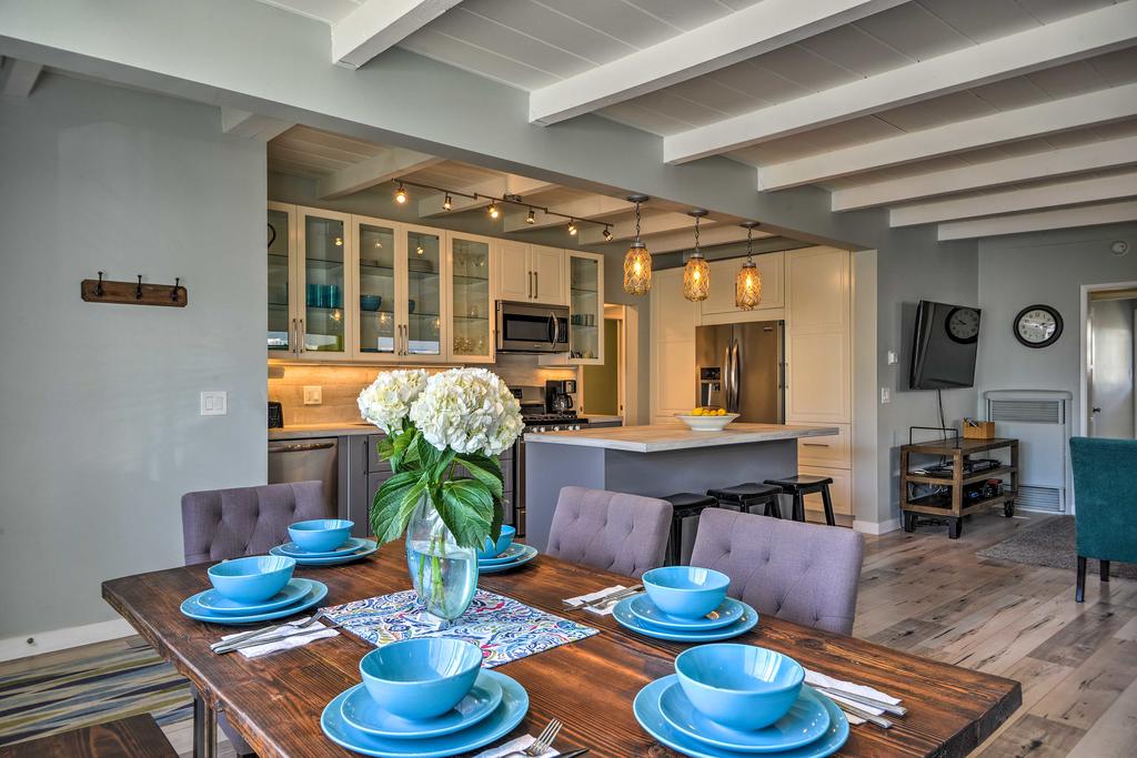 Remodeled Ventura Beach Home With Yard & Fire Pit! - thumb 2