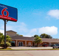 Studio 6-Pleasanton TX - Accommodation Seattle