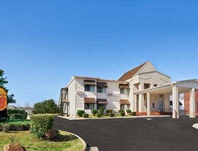 Super 8 By Wyndham Madison - thumb 1