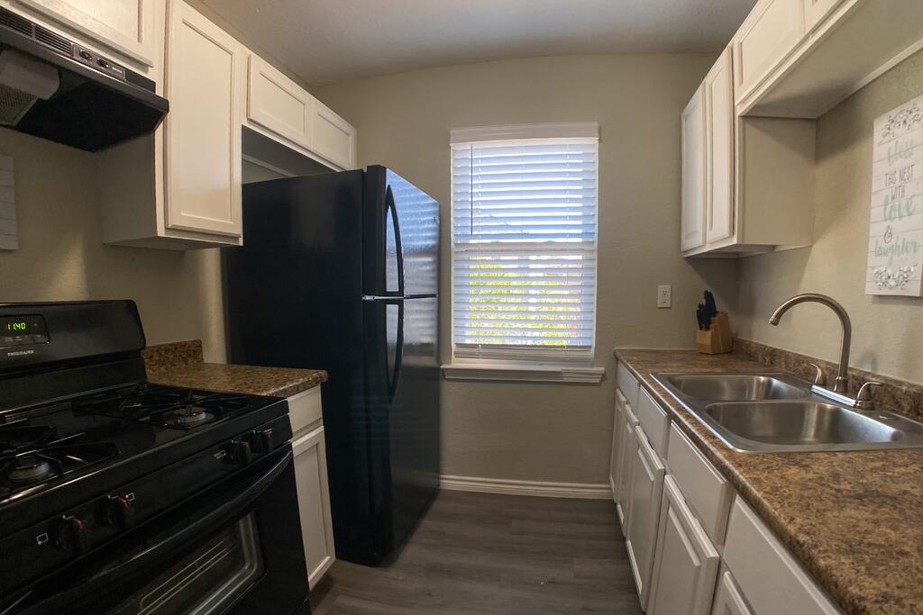 The Anchor At Pleasure Pier - thumb 2