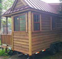 Tiny Home Cabin On The Puyallup River - Accommodation Seattle