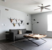 WanderJaunt - Luxe Downtown Austin Apts - Accommodation Seattle