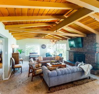 Waterfront Getaway - Accommodation Seattle
