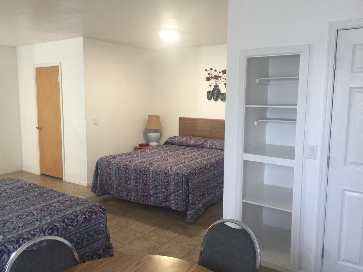 Little Daisy Motel - thumb 21