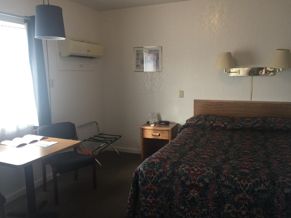 Little Daisy Motel - thumb 5