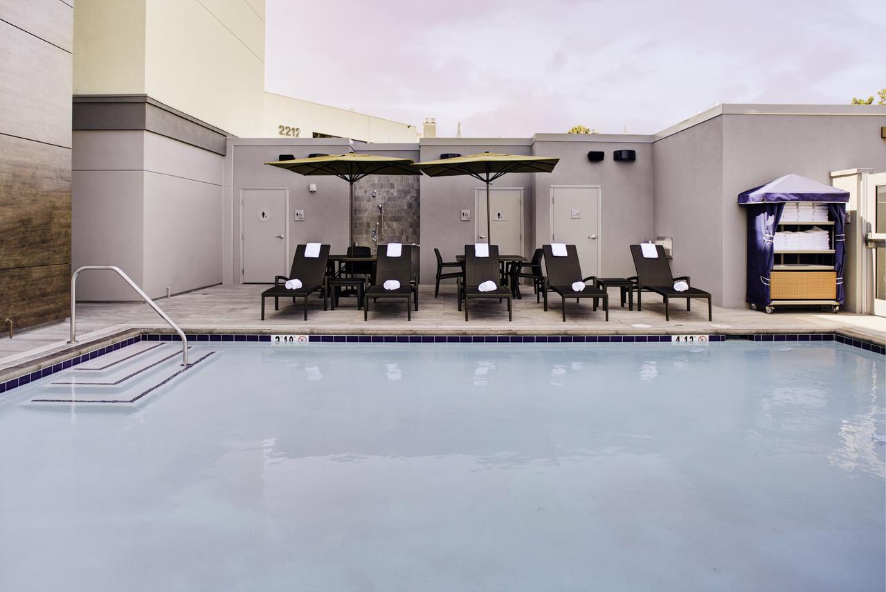 Hampton Inn & Suites Irvine/Orange County Airport - thumb 15