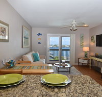 Docks on Old River Unit 7C - Accommodation Seattle